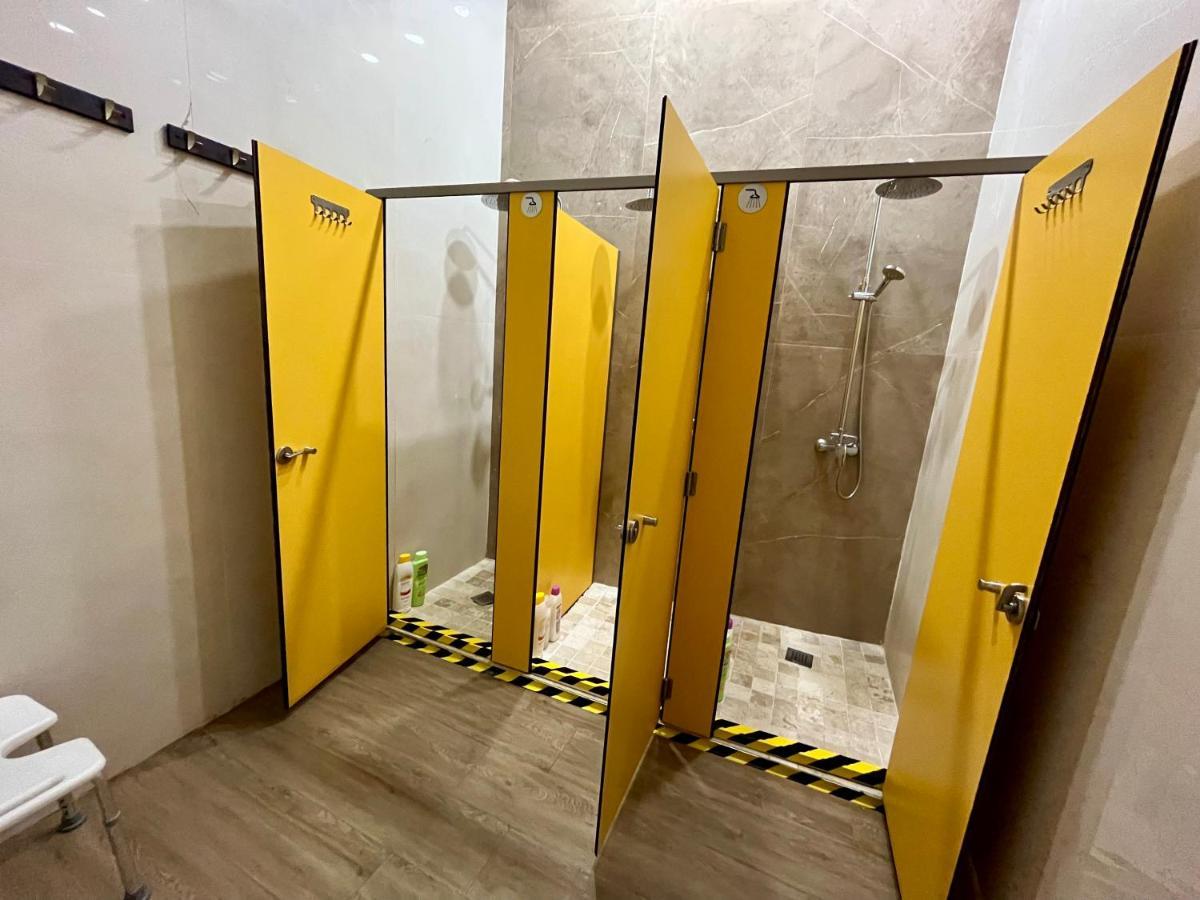 Velvet Hostel Madryt Zewnętrze zdjęcie